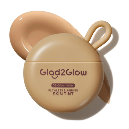 Glad2Glow FLAWLESS BLURRING SKIN TINT Tinted Moisturizer  - 30 g