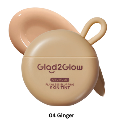 Glad2Glow FLAWLESS BLURRING SKIN TINT Tinted Moisturizer  - 30 g